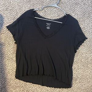 American Eagle 🦅 Black Scallop Trim Blouse